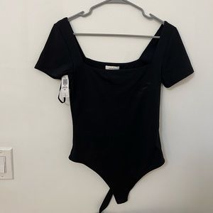 Babaton Aritzia Bodysuit